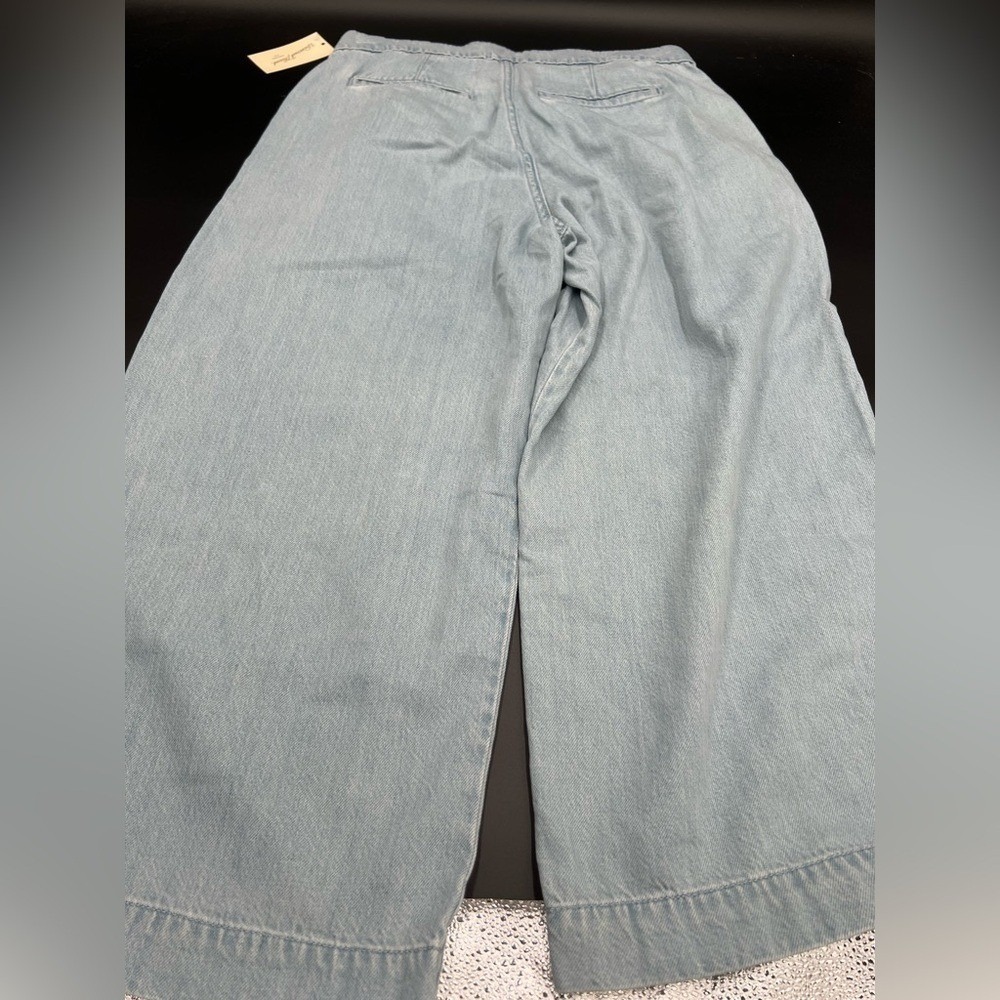 universal Thread light washed cropped two-way tro… - image 4